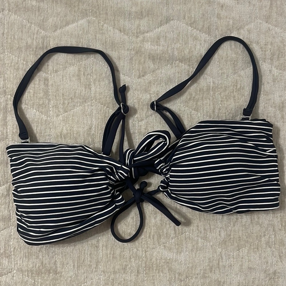 Billabong bikini top